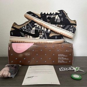 Nike SB dunk Travis Scott